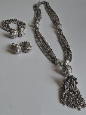 Vintage Crown Trifari 3 Piece  Chain, Bracelet And Matching Clip-on Earrings.